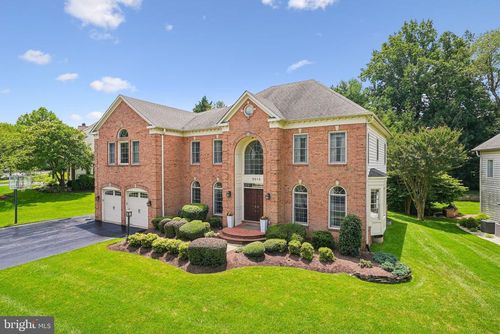 9816 Bald Cypress Dr, ROCKVILLE, MD, 20850-3494 | Card Image