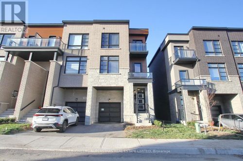 72 Wascana Road, Vaughan (Elder Mills), ON, L4H5G9 | Card Image