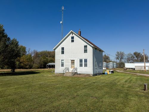 8786 190th Ave N, Borup, MN, 56519-9685 | Card Image