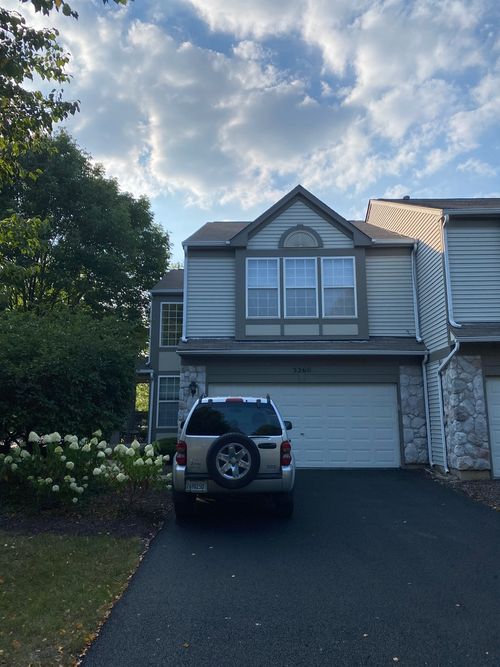 3260-3260 Bromley Ln, Aurora, IL, 60502-6528 | Card Image