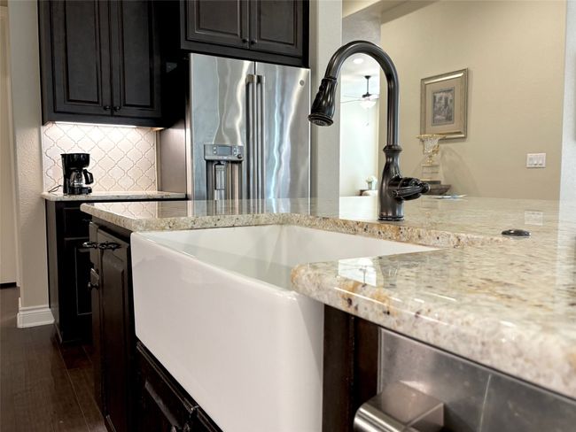 Farmer Sink in Kitchen Island with Gooseneck Faucet | Image 19