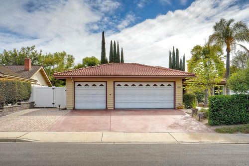 1531 Silverado Dr, Oceanside, CA, 92057-4826 | Card Image