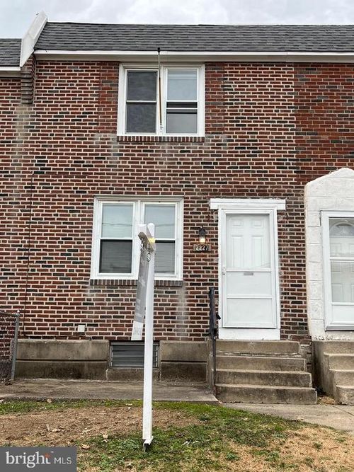 2227 Dermond Ave, UPPER DARBY, PA, 19082-5403 | Card Image