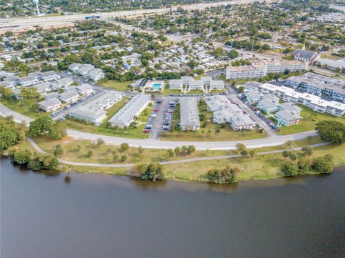 19-1980 Sunset Ave, Lake Worth Beach, FL, 33461-6805 | Card Image