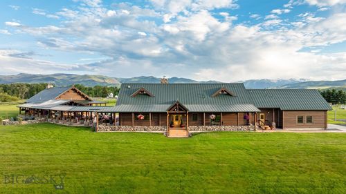 1021 Gateway South Rd, Gallatin Gateway, MT, 59730-8776 | Card Image