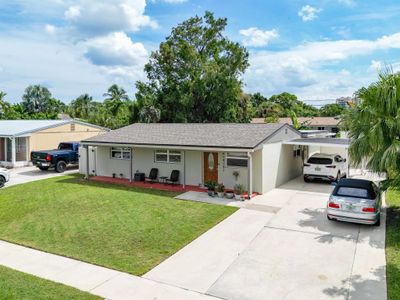 3654 Florida Boulevard, House other with 3 bedrooms, 2 bathrooms and null parking in Palm Beach Gardens FL | Image 1