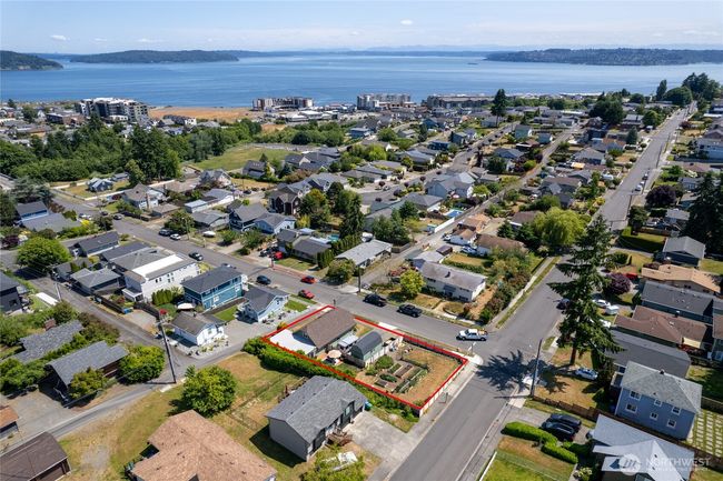 easy commute to Pearl or waterfront | Image 31