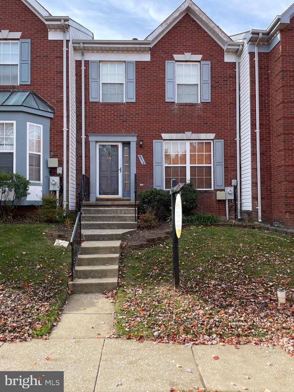 Lockard Dr, Owings Mills, MD 21117