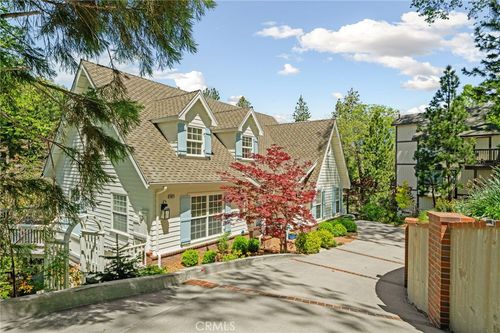 1027 Pintail Cir, Lake Arrowhead, CA, 92352 | Card Image