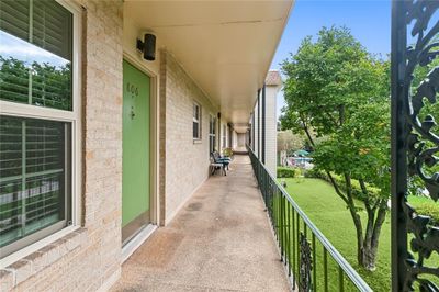 806 - 2708 Whitney Place, Condo with 1 bedrooms, 1 bathrooms and null parking in Metairie LA | Image 1