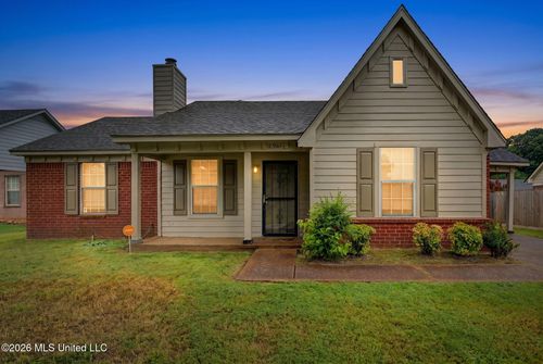 2561 Winwood Cove, Horn Lake, MS, 38637 | Card Image