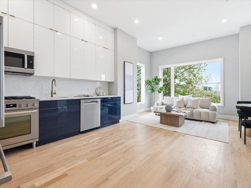 3r-437 Ogden Ave, JC, Heights, NJ, 07307 | Card Image