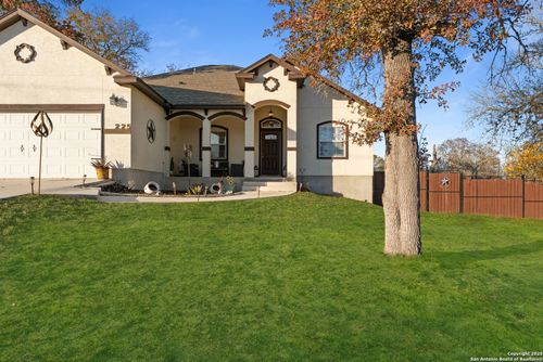 225 Broken Star Trl, Poteet, TX, 78065-4348 | Card Image