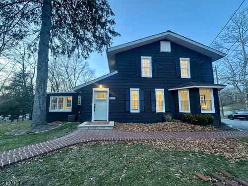 109 Franklin Ave, Oakland, NJ, 07436-3406 | Card Image