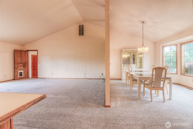 703 Tanarae Pl, House other with 3 bedrooms, 2 bathrooms and 2 parking in Yakima WA | Image 6