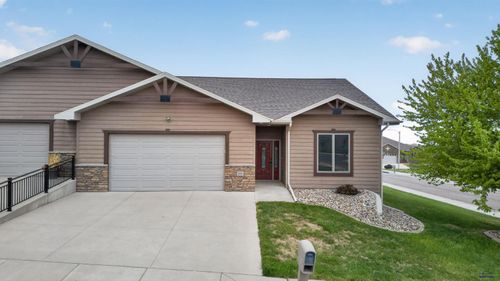 310 Dunbar Ct, Rapid City, SD, 57701 | Card Image