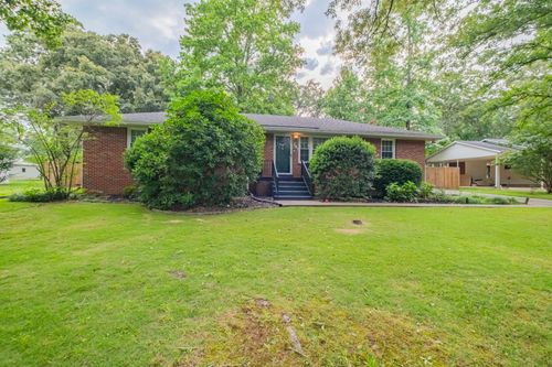 207 Westwood Dr, Tullahoma, TN, 37388-2946 | Card Image