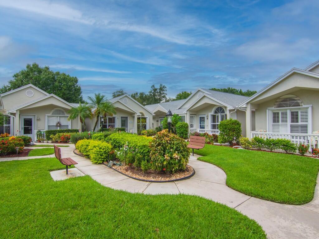 Lombardy Dr, Port Saint Lucie, FL 34986