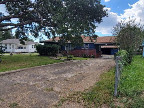 3708 Yale St, Lake Charles, LA, 70607-3050 | Card Image
