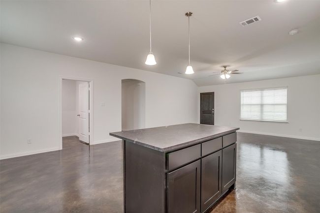 5716 High Plains Trl, House other with 5 bedrooms, 3 bathrooms and null parking in Joshua TX | Image 12