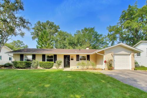 6314 Winston Dr, Woodridge, IL, 60517-1316 | Card Image