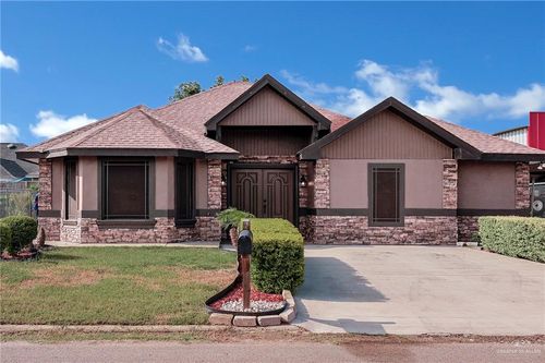 7502 Squire Ln, Mission, TX, 78572-9573 | Card Image