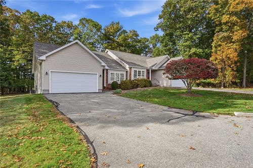 249 Spencer Woods Drive, East Greenwich, RI, 02818 | Card Image