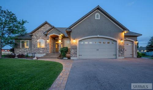 1105 Coyote Willow Way, Rexburg, ID, 83440-5271 | Card Image