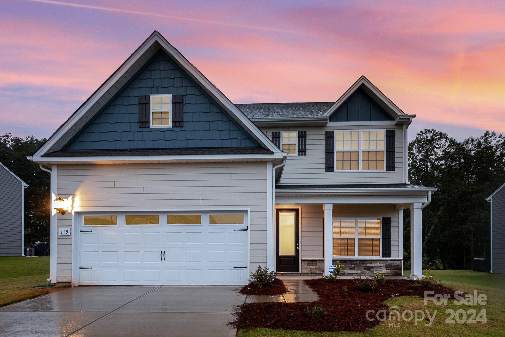 Sina St, Troutman, NC 28166