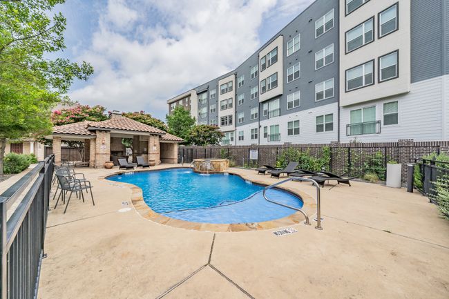 Community pool | Image 27