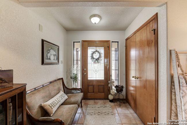 172 Home Pl, House other with 3 bedrooms, 2 bathrooms and null parking in Adkins TX | Image 5