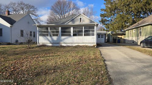 226 Curtis Ave, Bowling Green, OH, 43402-1703 | Card Image