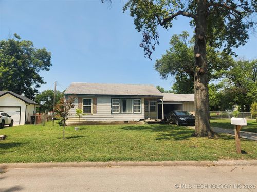 1507 Elm Ave, Bartlesville, OK, 74003-5412 | Card Image