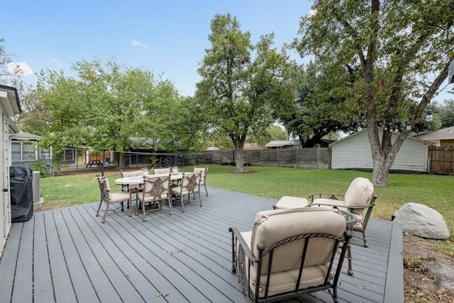 1213 S Church St, House other with 3 bedrooms, 2 bathrooms and 2 parking in Georgetown TX | Image 19