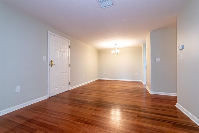 APT-4B - 5 Crosswoods Path Blvd, Condo with 2 bedrooms, 1 bathrooms and null parking in Merrimack NH | Image 11