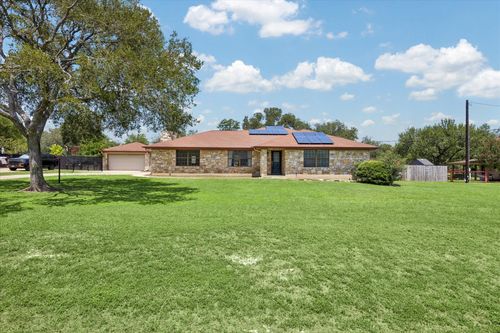 208 Maple Dr, Mountain City, TX, 78610-9227 | Card Image