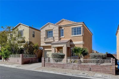 10508 Blanca Peak Avenue, House other with 2 bedrooms, 2 bathrooms and null parking in Las Vegas NV | Image 3