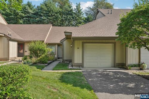 416b-416 Bromley Pl, Wyckoff, NJ, 07481-1534 | Card Image