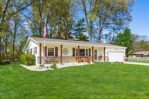 4892 Fairway Oaks Dr, Columbus, OH, 43213-2460 | Card Image