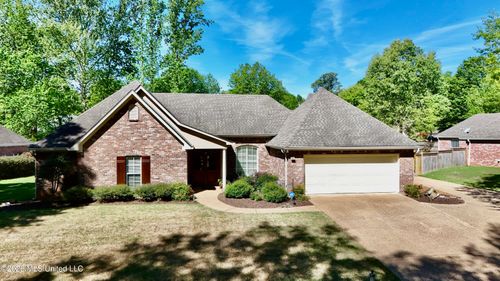 202 Bruenburg Pkwy, Clinton, MS, 39056-6228 | Card Image