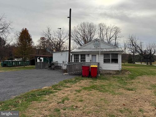 2 Irish Gap Rd, NEWVILLE, PA, 17241-9514 | Card Image