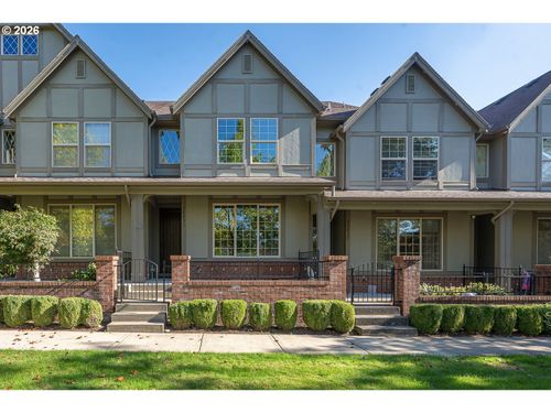 28831 Sw Costa Cir W, Wilsonville, OR, 97070-7384 | Card Image