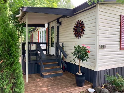 706 Golfview Cir, Elk Rapids, MI, 49629-9781 | Card Image