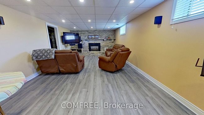 3938 Tile Yard Rd, House other with 3 bedrooms, 1 bathrooms and 6 parking in Petrolia ON | Image 16