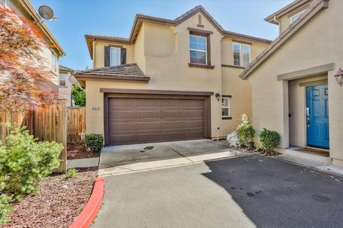 9068 Cortina Cir, Roseville, CA, 95678-2941 | Card Image