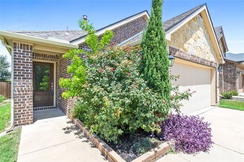 10120 Houston Way, McKinney, TX, 75071-1573 | Card Image