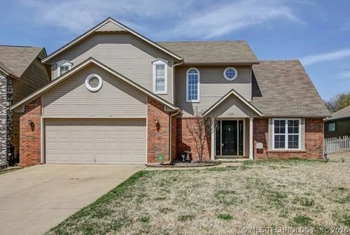 9109 88th Ct, Tulsa, OK, 74133-4448 | Card Image