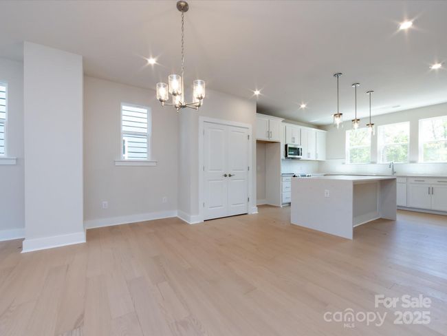 1518 Levy Way, Townhouse with 3 bedrooms, 4 bathrooms and null parking in Charlotte NC | Image 6