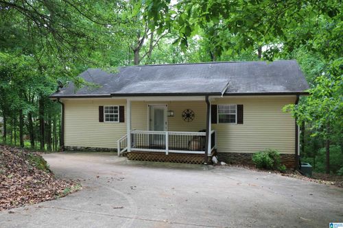 551 Poplar Pl, WEDOWEE, AL, 36278-8411 | Card Image