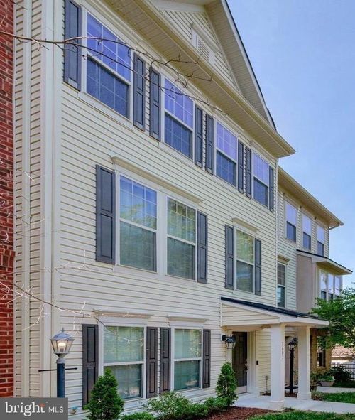 1603 Sebring Ct, OCCOQUAN, VA, 22125-7753 | Card Image